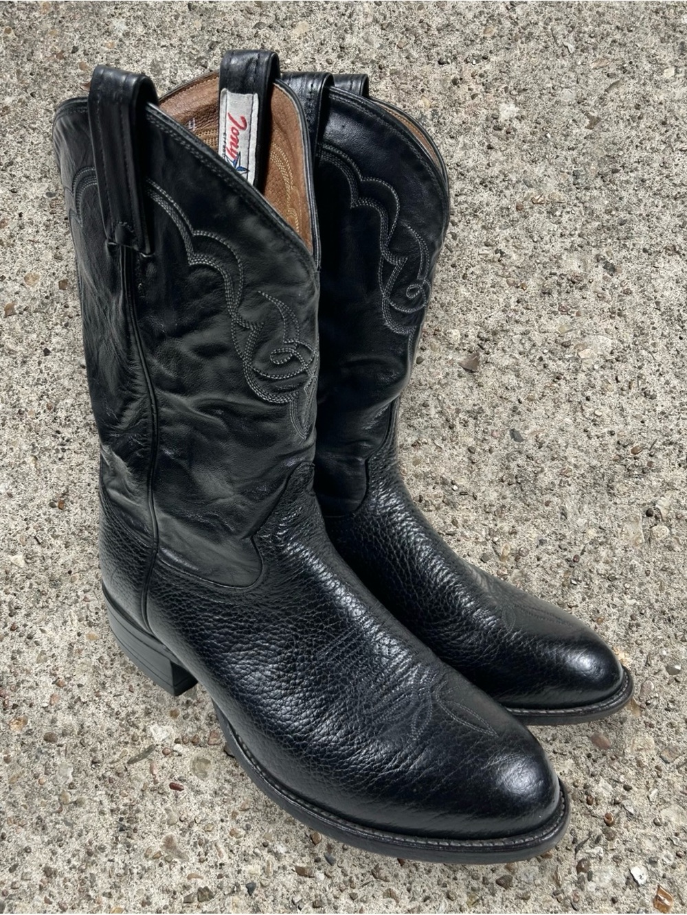 TONY LAMA vintage 90s bull shoulder western boots